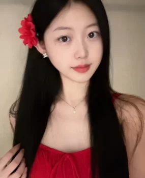 水多嫩妹,长相甜美