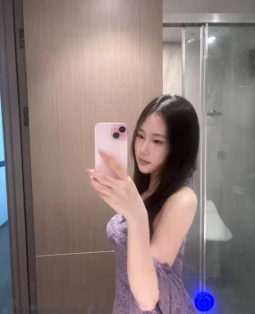 南京市美乳嫩穴妹妹