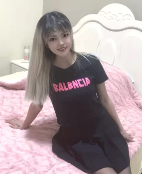 锦江抓龙筋大奶雯雯