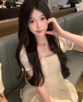 青海漂亮性感00后小姐姐