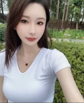 深圳国贸附近楼凤小姐姐200