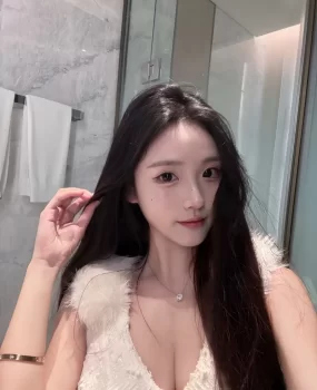 乌鲁这大胸骚妹服务很赞