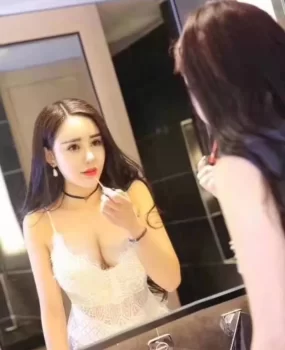 厦门年轻大胸妹子