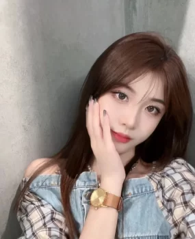 厦门极品D罩杯A4腰大学生暑假兼职赚学费