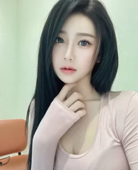 20兼职粉嫩制服