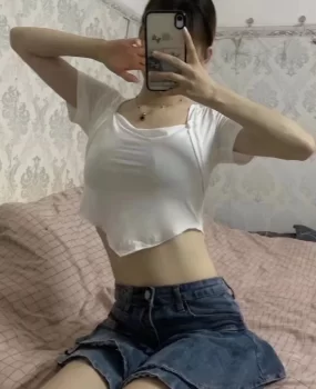 身材不错的妹子