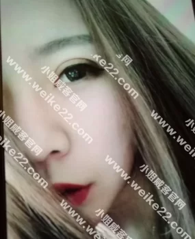 一个年轻不错的妹子，超级嫩。。