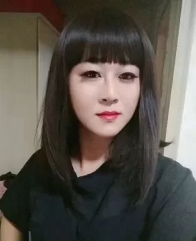 小妹，比较漂亮丰满,开好房自己上门