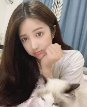 颜值爆表 乖巧 可爱