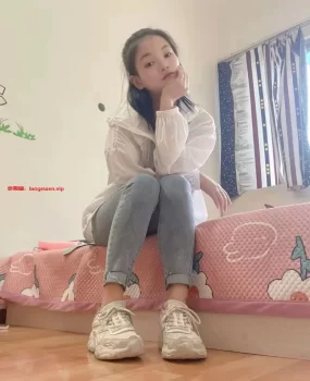 纯欲风天花板小姐姐